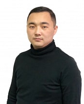 Олжас Омаров